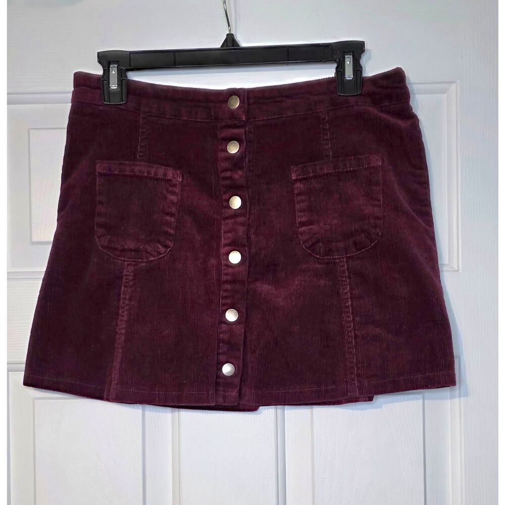 Brandy Melville burgundy corduroy mini skirt Size M